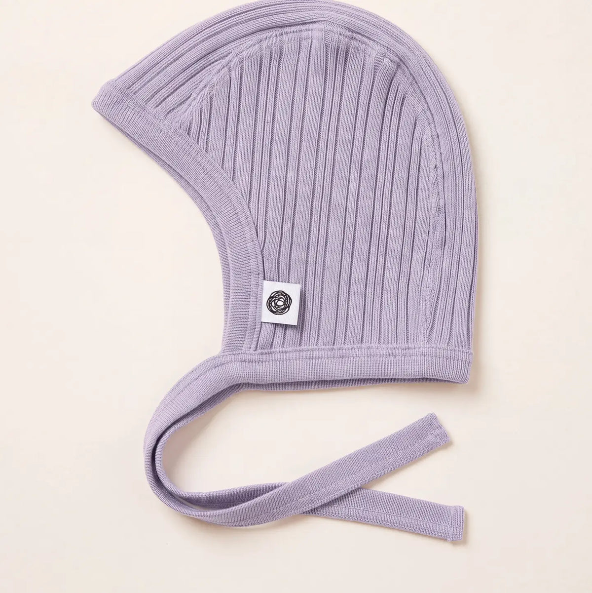 [PRÉ-COMMANDE] Bonnet nouveau-né en laine mérinos – côtelé